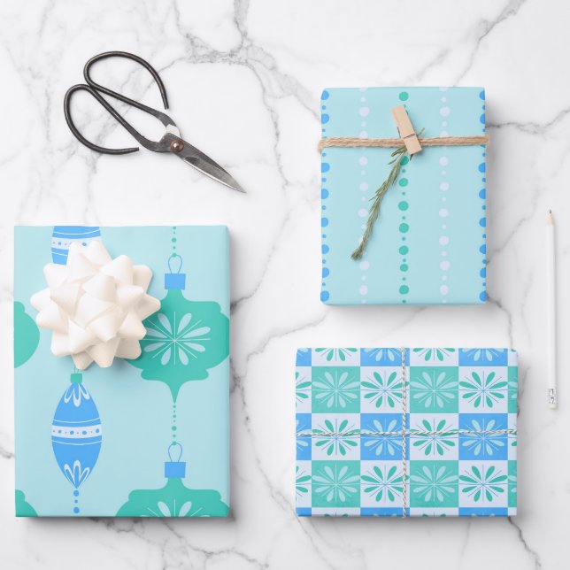 Holiday Ornament and bead design trio in blau Geschenkpapier Set (Vorderseite)