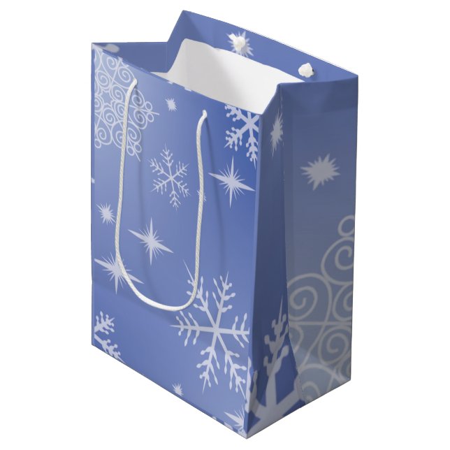 Holiday Snowflake Decorative Medium Geschenktasche Mittlere Geschenktüte (Vorderseite Schrägansicht)