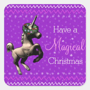 Holiday Unicorn "Magical Christmas" (Lila) Quadratischer Aufkleber