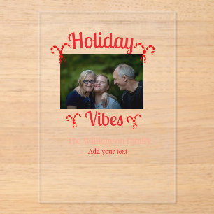 Holiday Vibes Roter Familienname Foto Name Süßigke Acryleinladungen