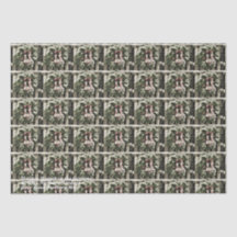 Holiday Wreath in Gardens