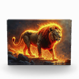 Höllenlandschaft der Feuerlöwen, die die Kunst des Fotoblock