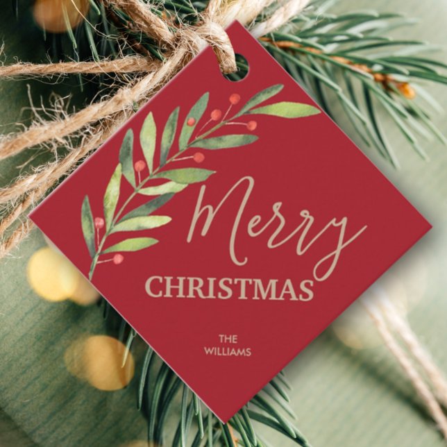Holly and Berries on Red Merry Christmas Square Geschenkanhänger (Greenery branch and berries Merry Christmas red gift/favor tags personalized with your names)