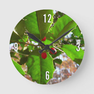 Holly Blätter II Holiday Nature Botanical Runde Wanduhr
