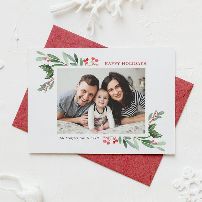 Holly Greenery Foto Happy Holidays Feiertagskarte (Customizable photo holiday card featuring watercolor red winterberry and greenery)