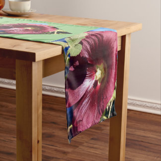 Holly Hock Table Runner Kurzer Tischläufer