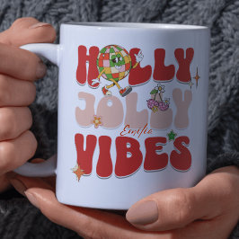 Holly Jolly Vibes Retro Groovy Red Christmas Name Tasse