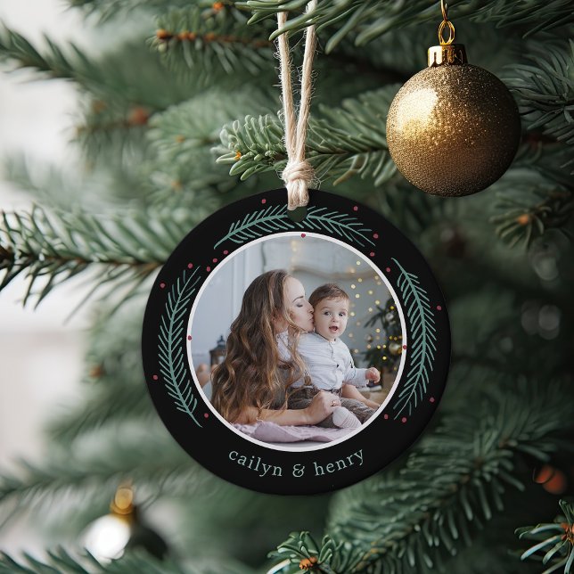 Holly & Pine Foto Keramik Ornament (Von Creator hochgeladen)