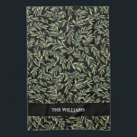 Holly und Berries über Schwarze Weihnachten Geschirrtuch<br><div class="desc">Schöne Küchenhandtücher für Ihre Zuhause,  Feriengeschenke,  Gastgeschenke,  mit eleganten Heiligen und Beeren auf jedem farbigen Hintergrund (wir zeigen schwarz) und personalisiert mit Ihrem Namen oder einer anderen Nachricht. PASSENDE Artikel in unserem Geschäft.</div>