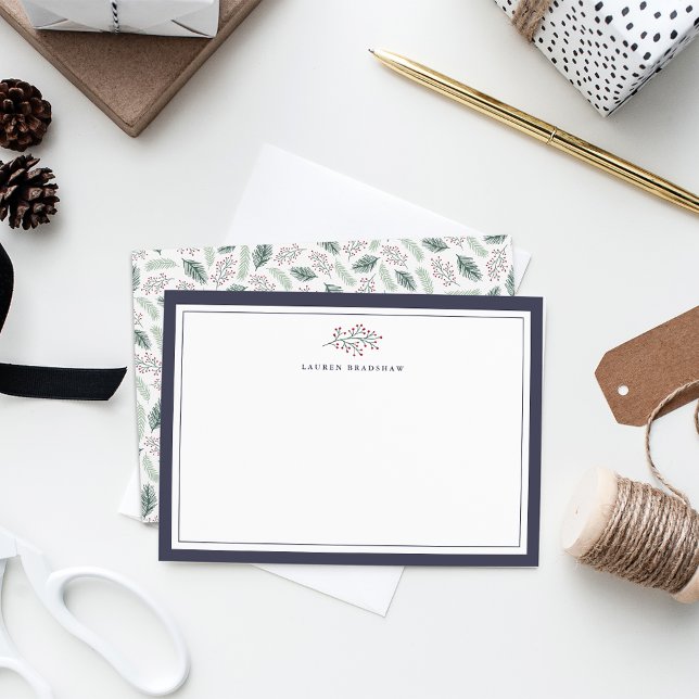 Holly und Pine | Personalisierte Stationierungskar Mitteilungskarte (Von Creator hochgeladen)