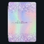 Holografisches Drehbuch für den lila rosa Glitzer iPad Pro Cover<br><div class="desc">Ein trendiger, holografischer Hintergrund mit Pastellfarben in Rosa, lila, Rose Gold, Minzgrün. Dekoriert mit Imitaten Glitzer Staub. Lila Buchstaben. Personalisieren Sie Ihren Namen und fügen Sie ihn hinzu. Der Name wird mit einem modernen handgeschriebenen Stilskript mit Swashes geschrieben. Um die Swashes behalten, löschen Sie nur den Beispielnamen, verlass die Leerzeichen...</div>