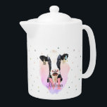 Holstein Cow Hübsch Farm Animal Monogram Muster<br><div class="desc">Eine hübsche und lebendige Monogramm Teekanne für Ihren Lieblingstier oder Bauer in der Milchwirtschaft. Diese hochwertige Teekanne ist mit einer Holstein-Kuh auf einem weichen rosa Aquarellboden versehen. Personalisieren Sie den Namen und initiale und es macht ein großartiges für sich selbst oder einen guten Freund.</div>