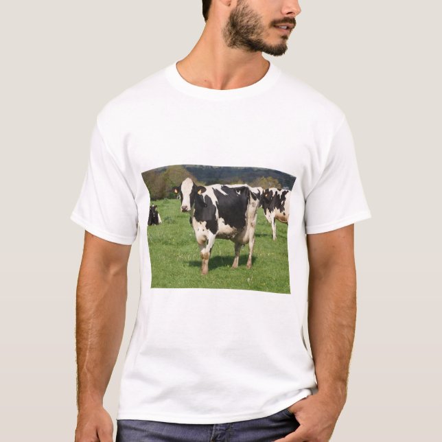 Holstein Cows in Field in Brittany T-Shirt (Vorderseite)