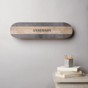 Holz auf dunklem Hintergrund, Name Skateboard