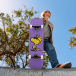 Holz in Sonnenbrille Skateboard<br><div class="desc">Werfen Sie einen Blick auf dieses super niedliche Design mit Woodstock coole Sonnenbrille.</div>