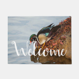 Holzente am Ufer Fußmatte