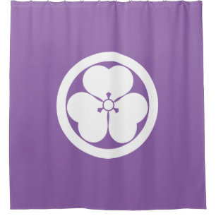 Hölzerner Sauerampfer im Kreis Duschvorhang