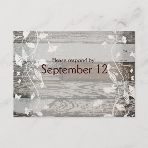 Hölzernes und Vintages UAWG mit Umschlägen RSVP Karte