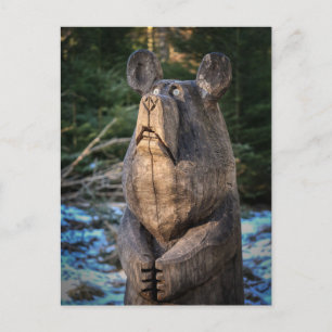HOLZGESCHNITZTE BÄR POSTKARTE