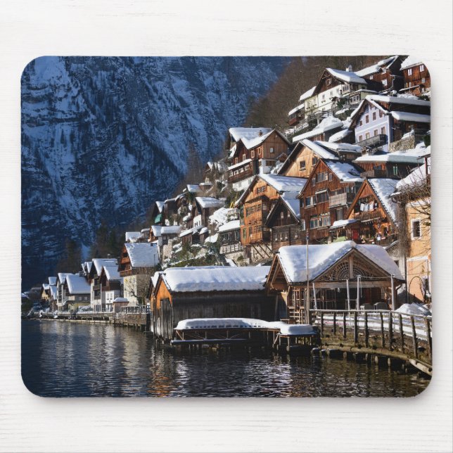 Holzhäuser am Seeufer in Hallstatt, Österreich Mousepad (Vorne)