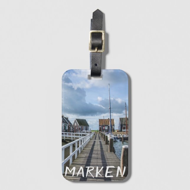 Holzsteg in Marken, Niederlande Gepäckanhänger (Vorderseite Vertikal)