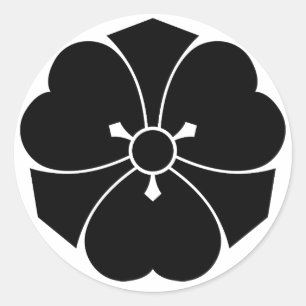 Holztruhe mit Schwertern Runder Aufkleber