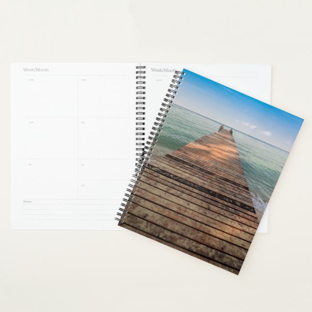 Holzweg und Meer im Sommer Planer (Anzeige)