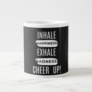 HOME/KITCHEN EINATEM UND AUSATEM MACH MUT TASSE