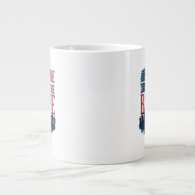 Home of the Brave Salute Tee Jumbo-Tasse (Vorderseite)