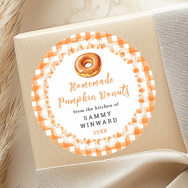 Homemade Pumpkin Donuts Food Label Runder Aufkleber (Von Creator hochgeladen)