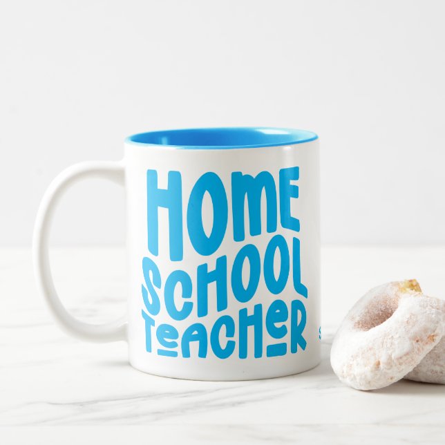 Homeschool Teacher | Blue Typography Zweifarbige Tasse (Mit Donut)