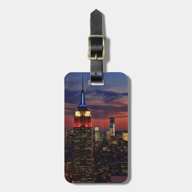 Hommage in Light Sept 11, World Trade Center ESB # Gepäckanhänger (Vorderseite vertikal)