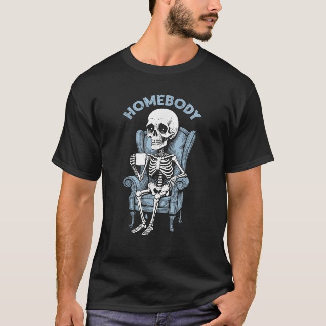 Homones Funny Indoorsy Skeleton Introvert Shy Hal T-Shirt (Vorderseite)