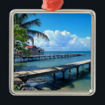 Honduras - Roantan Beach, Ornament Aus Metall<br><div class="desc">Landschaftsbild von Roantan Beach, Honduras</div>