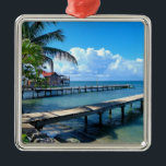 Honduras - Roantan Beach, Ornament Aus Metall<br><div class="desc">Landschaftsbild von Roantan Beach,  Honduras</div>