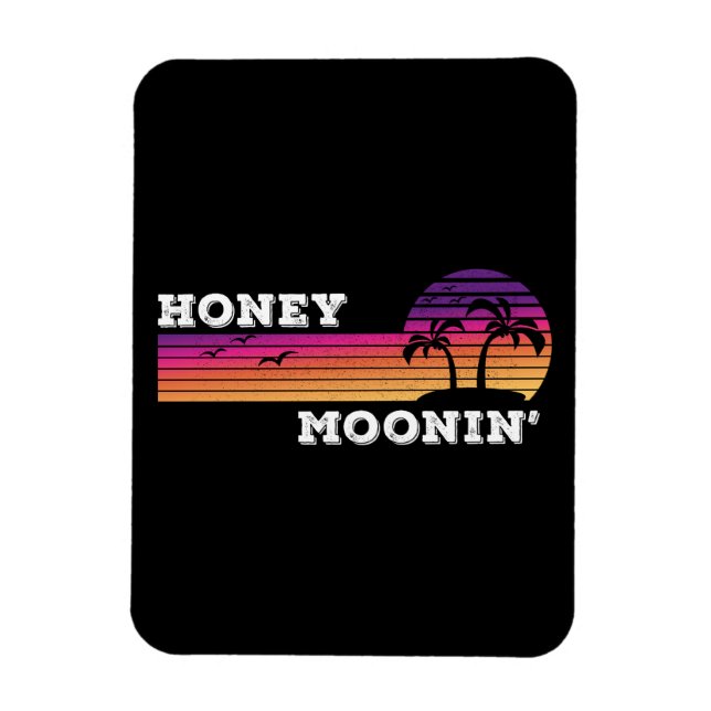 Honey Moonin Beach Honeymoon Vacation Men Co Magnet (Vertikal)
