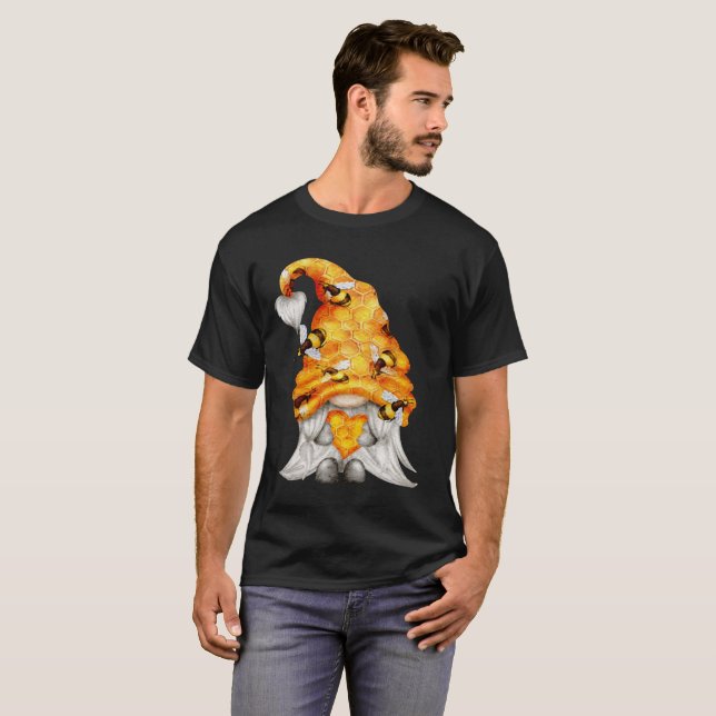 Honeycomb Hat Gnome mit Bienen Holding Honey Unise T-Shirt (Vorne ganz)