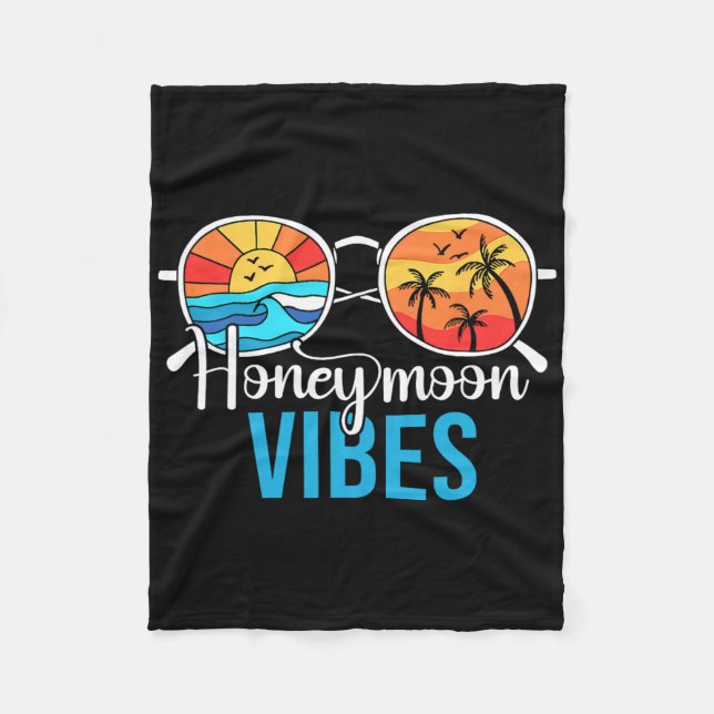 Honeymoon Vibes Couples Vacation Wedding Bride Gro Fleecedecke (Vorderseite)