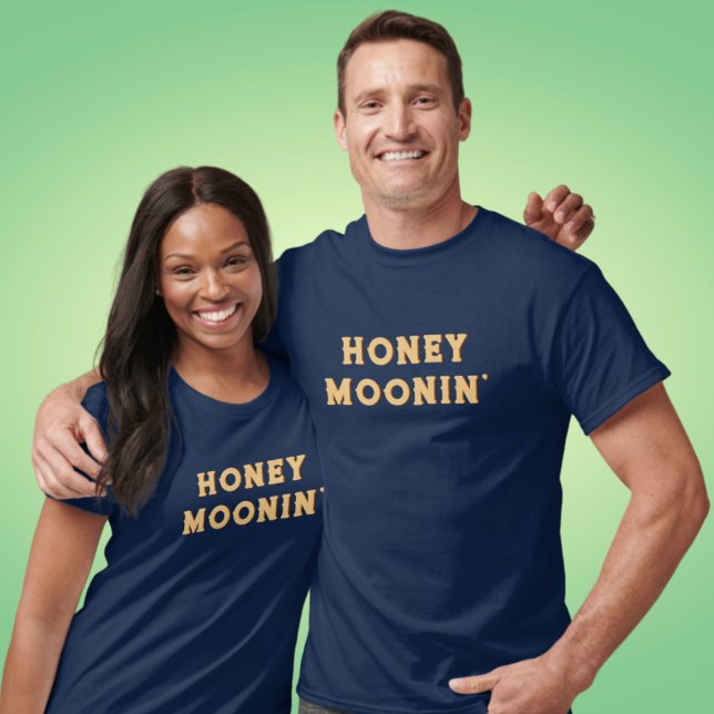 Honeymoonin Fun Honeymoon Urlaub Matching Couple T-Shirt (Von Creator hochgeladen)