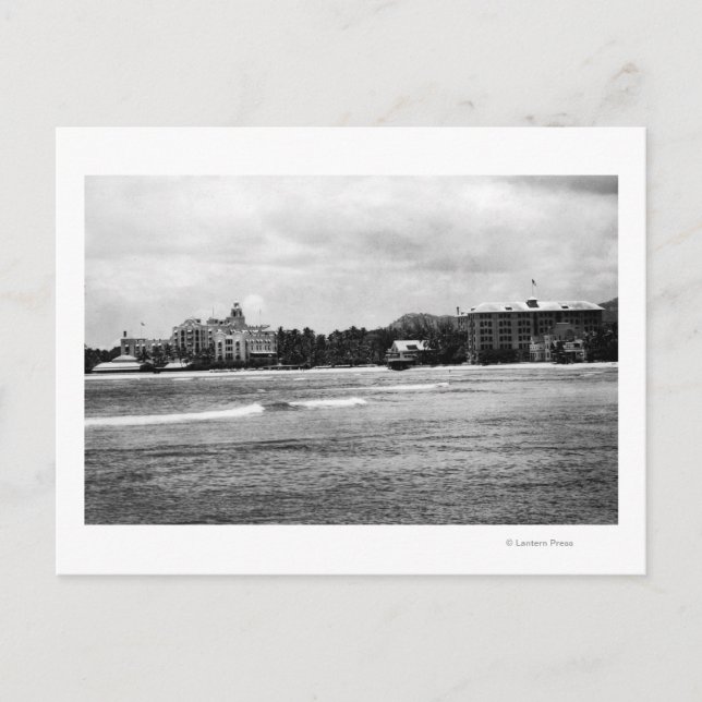 Honolulu, HA - Aussicht auf Moana & Royal Hawaiian Postkarte (Vorderseite)