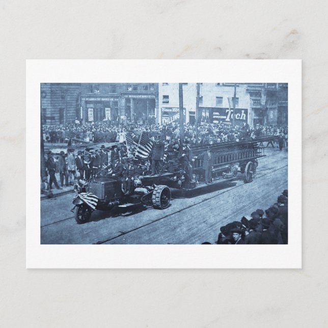 Hook and Ladder on Parade - Vinatge Postkarte (Vorderseite)