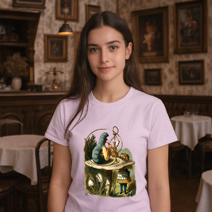 Hookah-Raupe aus der Alice im Wunderland T-Shirt