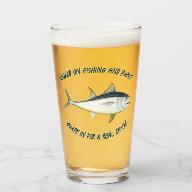 Hooked on Fishing and Puns? - Fischbier Glas (Vorne (Gefüllt))