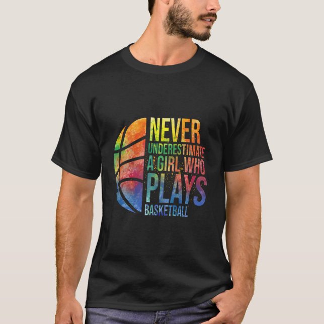 Hoops unterschätzen nie einen, der Basketball spie T-Shirt (Vorderseite)