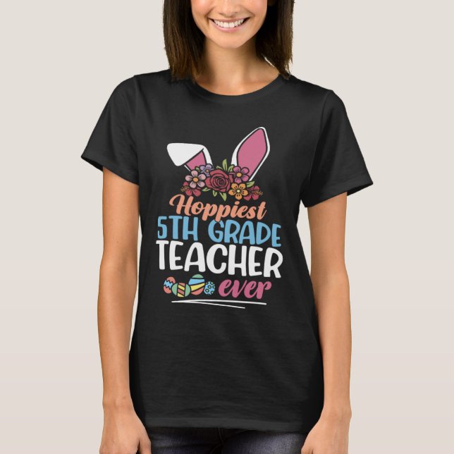 Hoppiest 5th Grade Teacher Ever Bunny Ear Red Plai T-Shirt (Vorderseite)