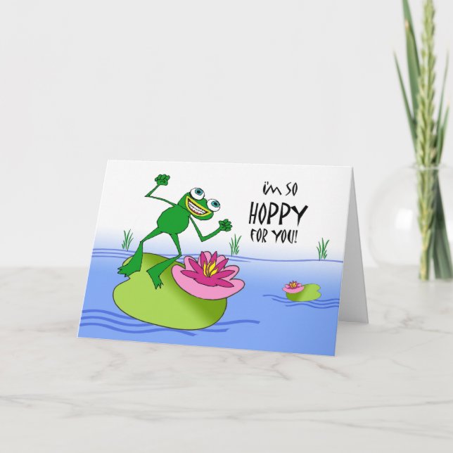Hoppy Birthday, Happy and Funny Frog on Lily Pad Karte (Vorderseite)