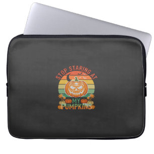 Hör auf, Kürbisse anzustarren Halloween Totenkopf  Laptopschutzhülle