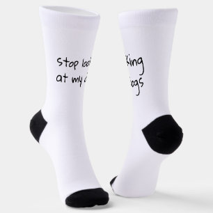 Hör auf, meine Hunde anzusehen Lustige Socken