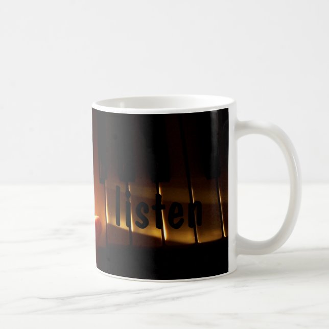 hören Sie Tasse (Rechts)