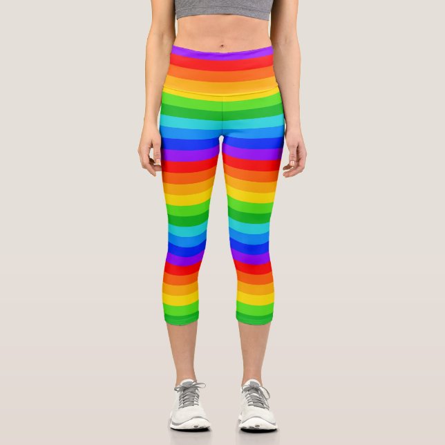 Horizontales Regenbogenmuster Capri Leggings (Vorderseite)